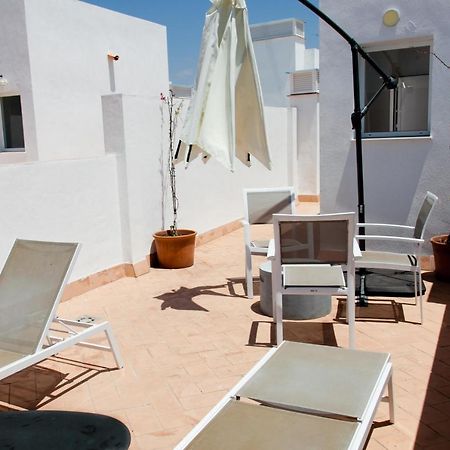 Gotoseville Feria Apartments Экстерьер фото
