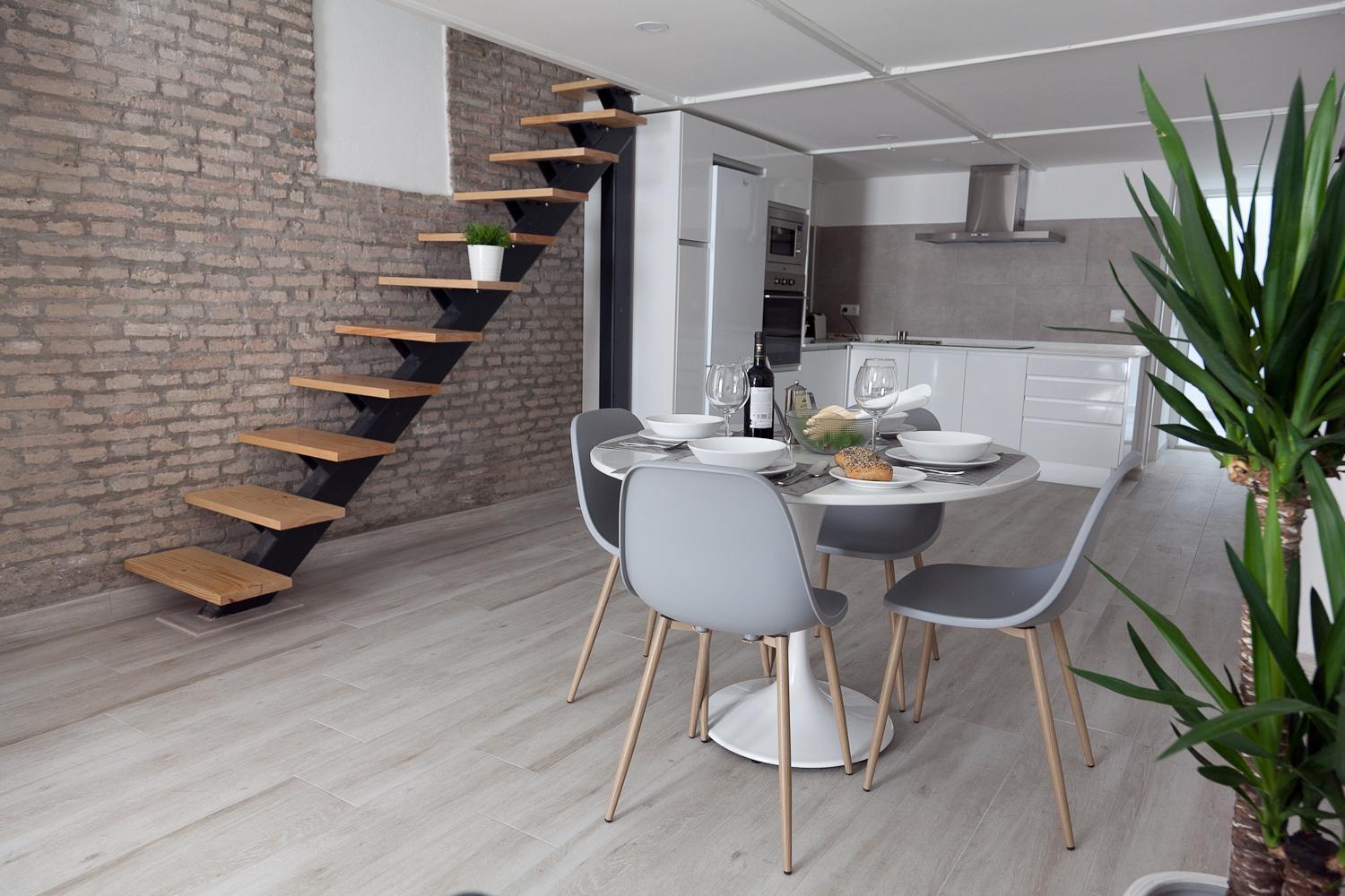 Gotoseville Feria Apartments Экстерьер фото