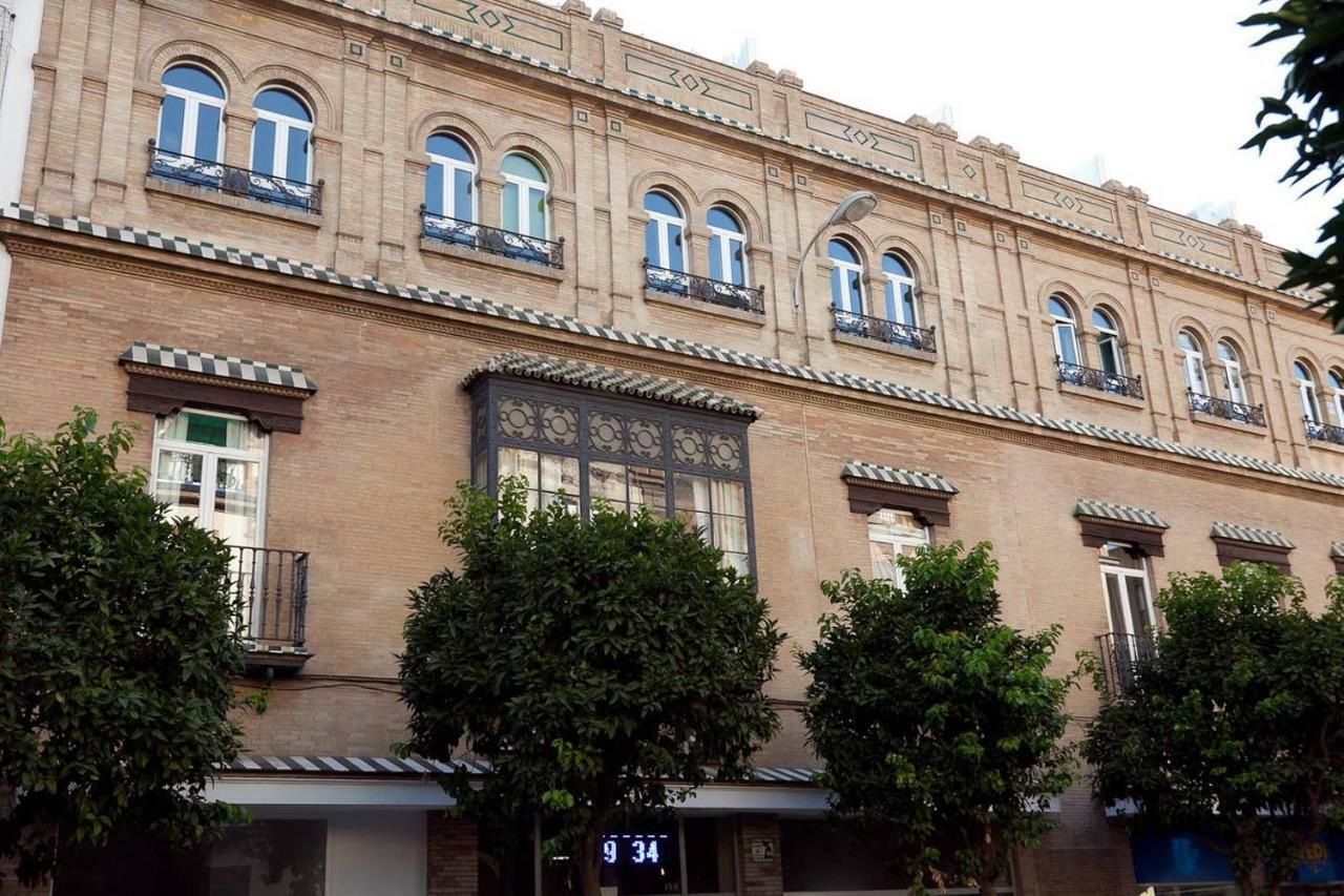 Gotoseville Feria Apartments Экстерьер фото