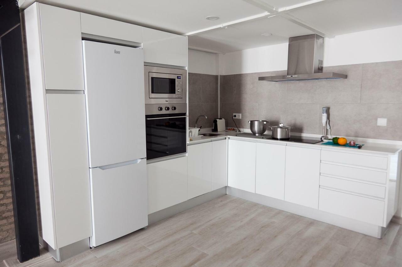 Gotoseville Feria Apartments Экстерьер фото